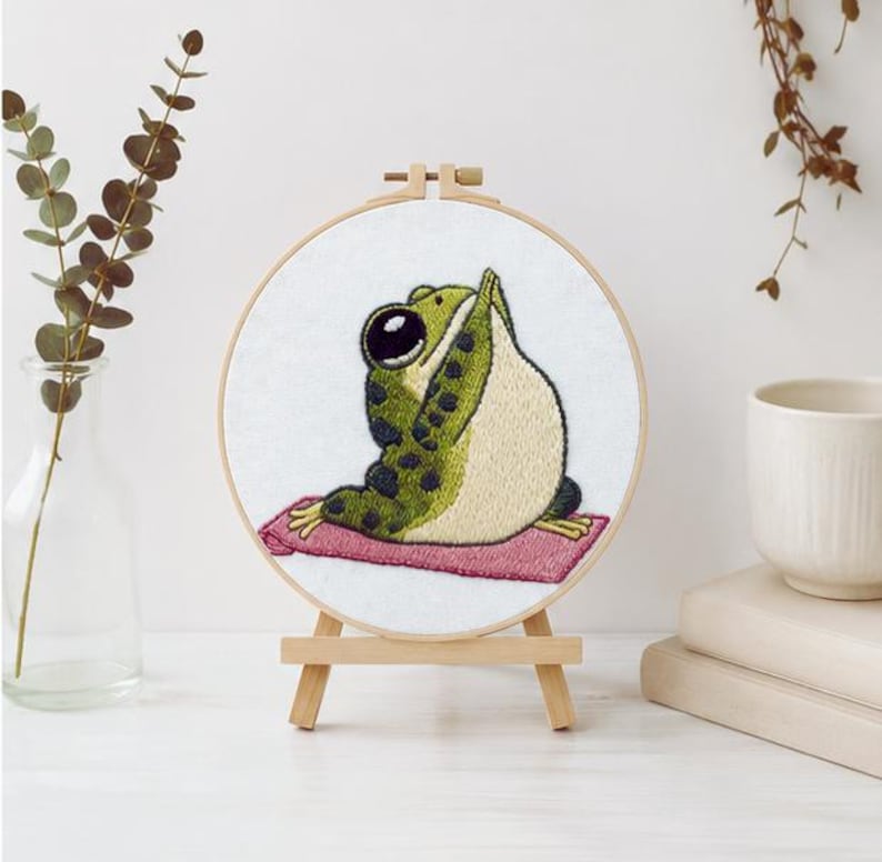 Kawaii Frog Embroidery Kit