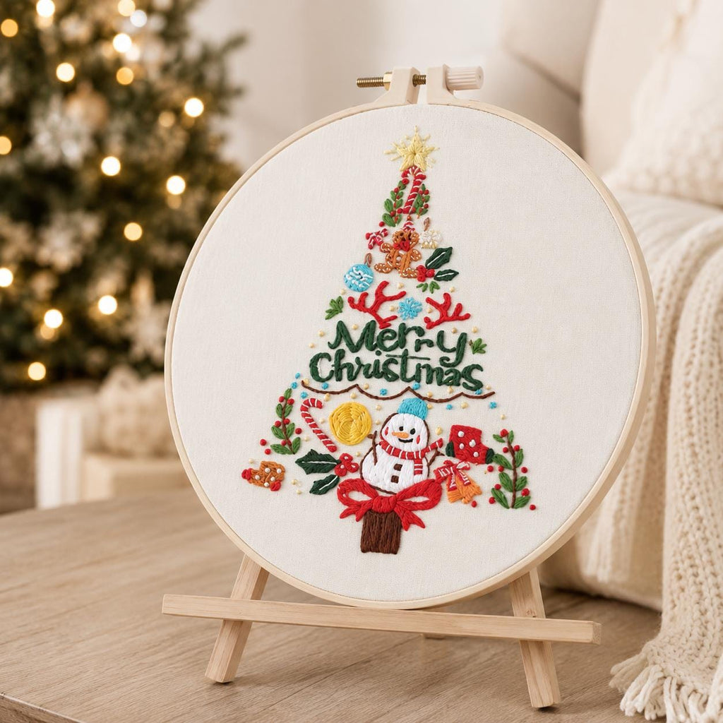 Christmas Tree Embroidery Kit for Beginners, Merry Christmas DIY Hand Needlework Set, 20 cm Holiday Craft Gift for Adults