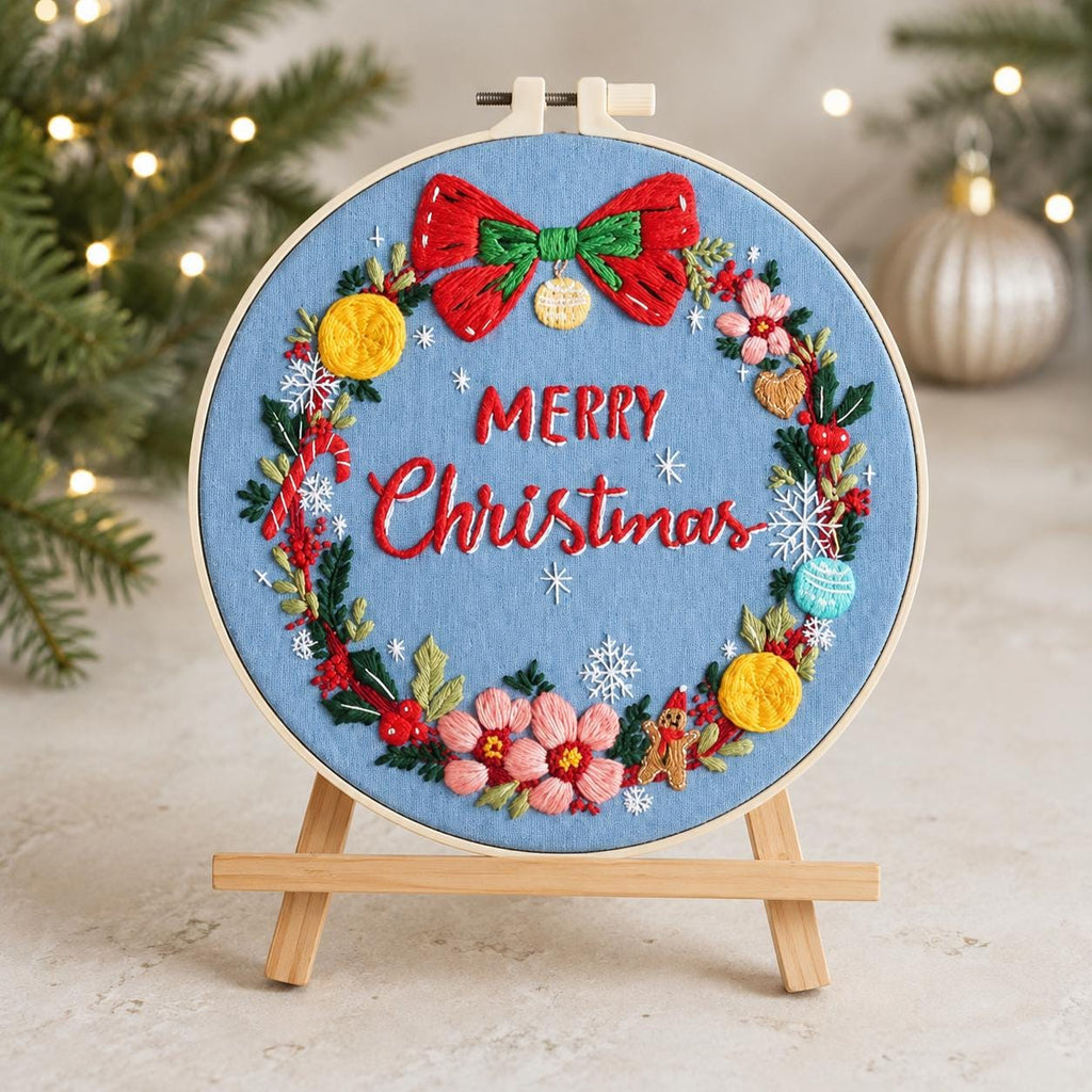 Christmas Wreath Embroidery Kit for Beginners, Merry Christmas DIY Hand Needlework Set, 20 cm Holiday Craft Gift for Adults