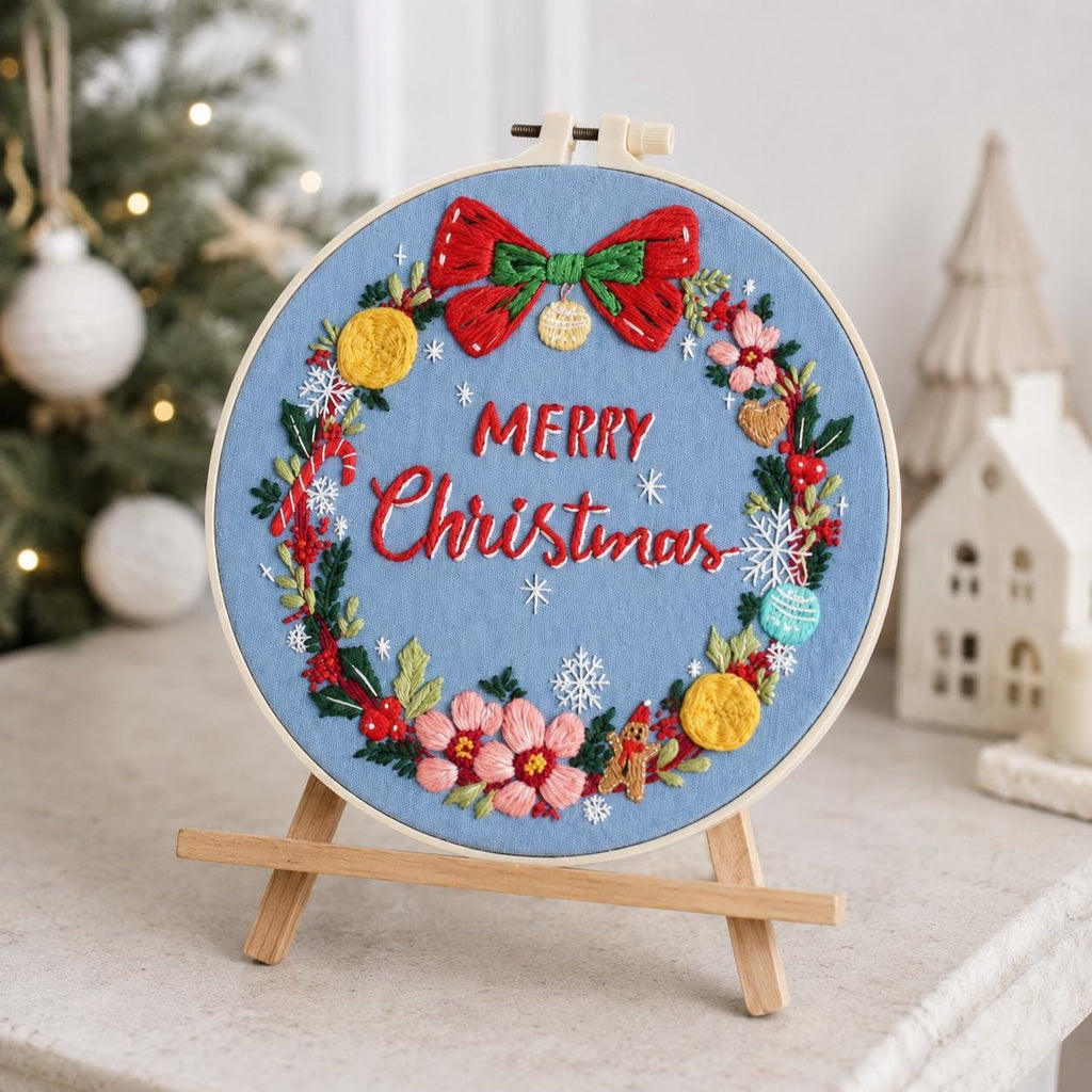 Christmas Wreath Embroidery Kit for Beginners, Merry Christmas DIY Hand Needlework Set, 20 cm Holiday Craft Gift for Adults