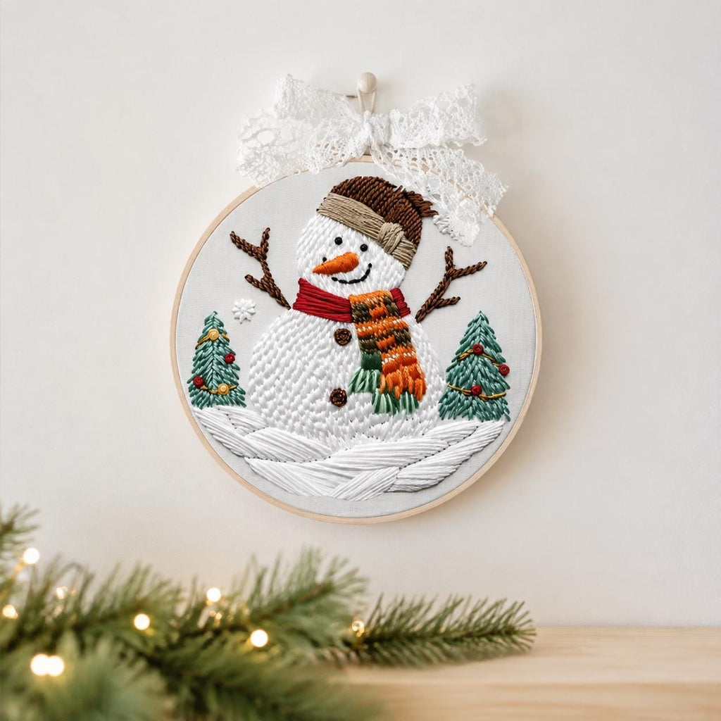 Snowman Embroidery Kit, 20 cm Christmas Hoop Art, Winter Scene DIY Craft