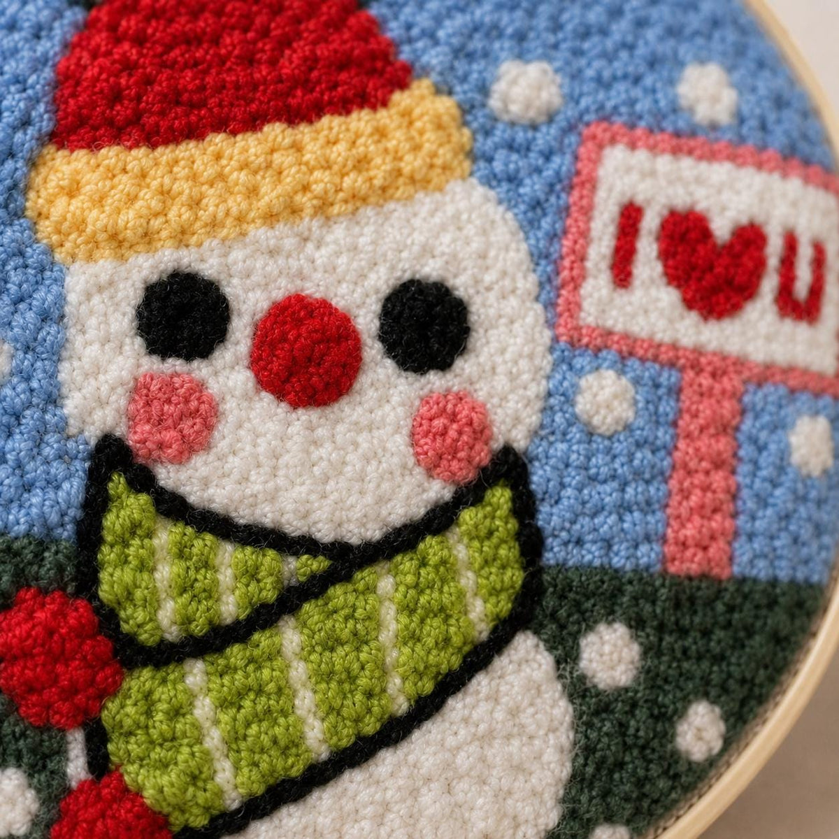 Snowman Punch Needle Kit, 20 cm Christmas Embroidery Hoop Art (DIY Starter Set)